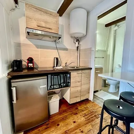 Apartment «studio 1 » Rue Huchette -dabnb Limoges